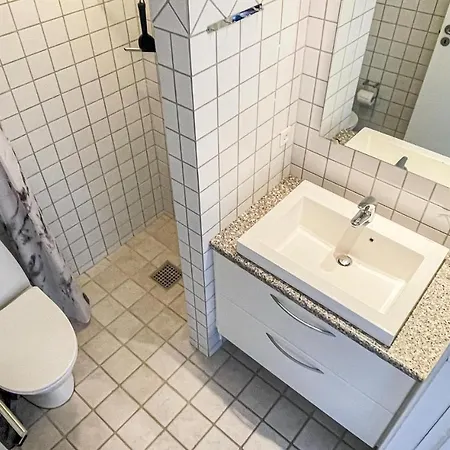 2 Bedroom Stunning In * Allinge-Sandvig