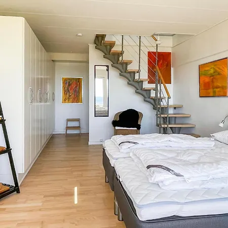 아파트 2 Bedroom Stunning In *