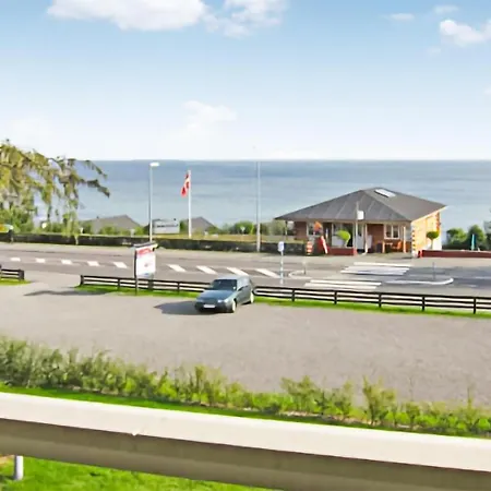 2 Bedroom Stunning In 아파트 *